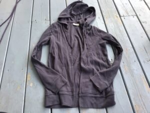 Veste large mais fait plus médium