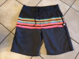 Hurley wowwww gr 29 (cordons de tailles très minces)