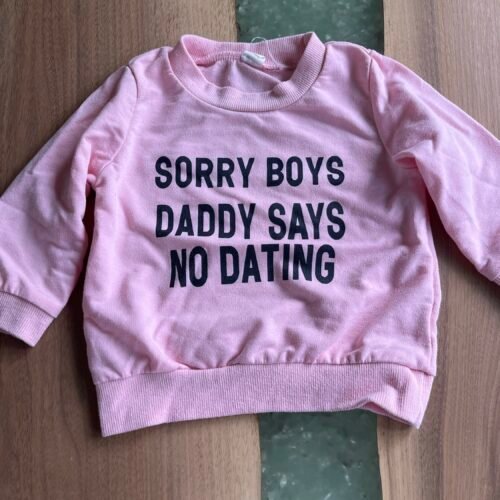🤣Sorry boys no dating 
Semble 12-18M