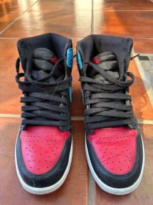 img_9471 Nike Jordan 11 ou 43
6 mois d’usure. Valeur 400$