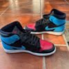 Nike Jordan 11 ou 43
6 mois d’usure. Valeur 400$