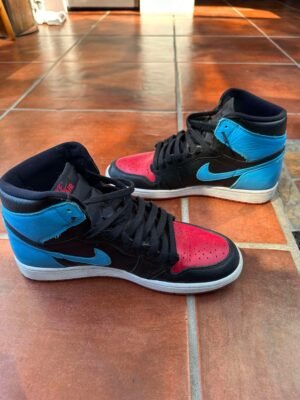 img_9472 Nike Jordan 11 ou 43
6 mois d’usure. Valeur 400$