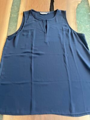 img_9594 Blouse sans manche Contemporaine TG