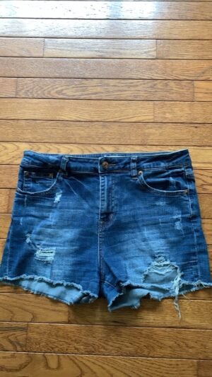 Short Eightytwo gr 9