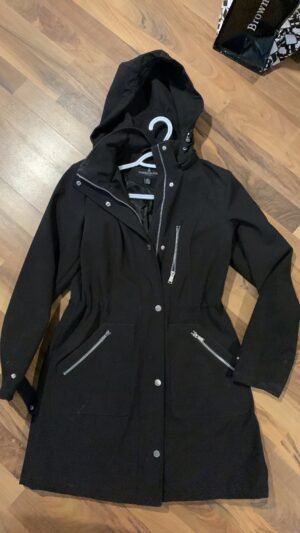 Manteau printemps automne London fog small/ 2-3 tâches mais partiront au lavage