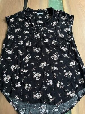 img_9714 Blouse sans manche fleuri. TG