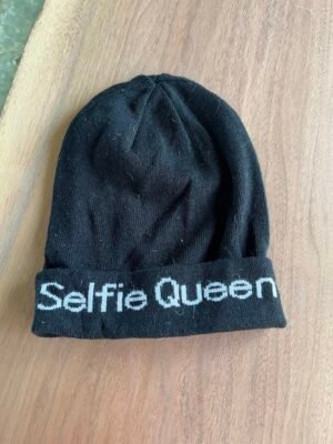 Tuque selfie queen  O/S