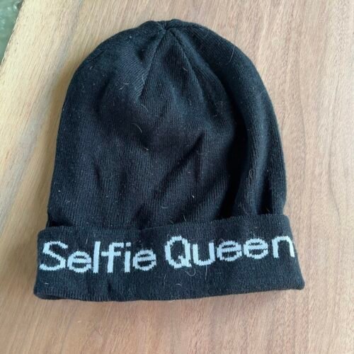 Tuque selfie queen  O/S