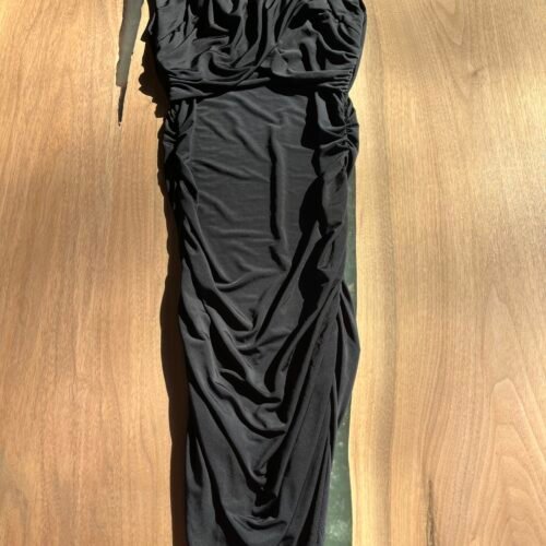 Très belle robe noire P