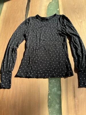 Chandail noir à pois TP
RW@CO