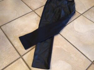 Pantalon propre impeccable! 7 ans CREAMIE