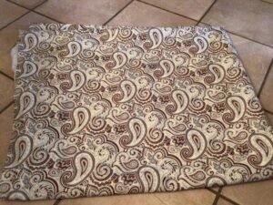 Grande nappe pour table rectangulaire