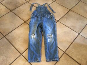 Wow! OLD NAVY 6-7 ans