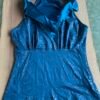 Beau top bleu brillant M