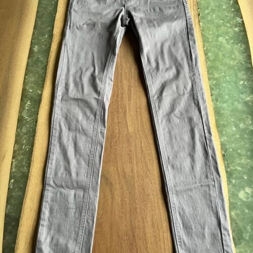 Pantalon gris 01