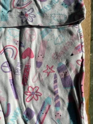 Pyjama motifs arts 2 ans