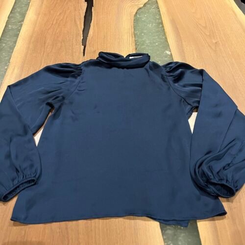 Chandail/blouse d’un beau bleu TP