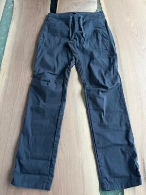 Pantalon de randonnée Décathlon
Semble P