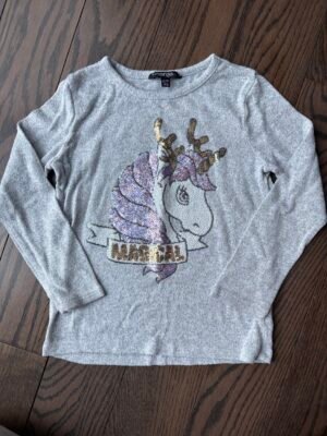 Chandail licorne Georges 4-5ans 🦄