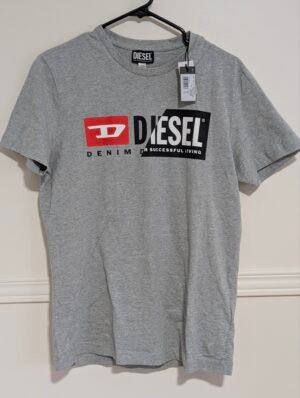 t-shirt gris Diesel neuf !  🤩