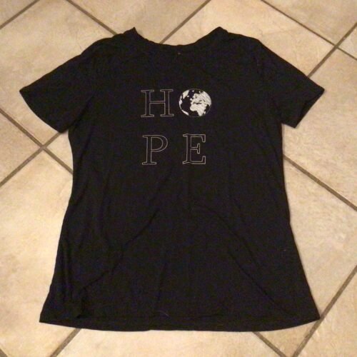 T shirt tag large mais peut faire médium