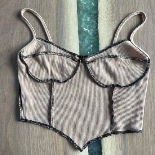 Top beige TP