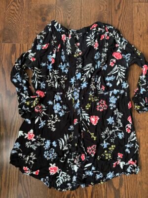 Jolie Chemise fleurie femme médium
