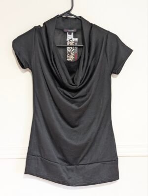 chandail noir Candy Couture neuf !