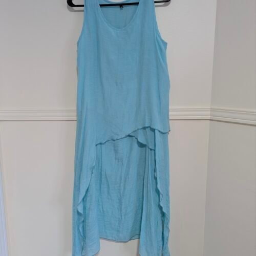 Robe légère couleur aqua
