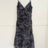 Robe ligné avec belles bretelles