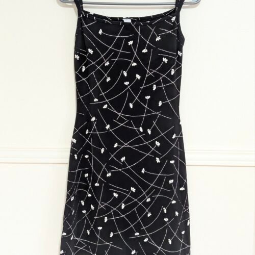 robe fleurie blanche, semble small