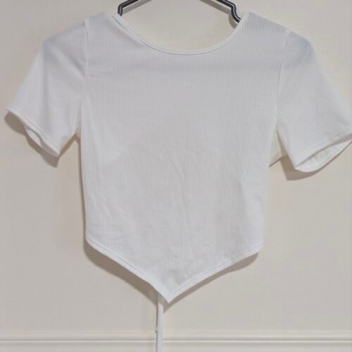 top blanc dos ouvert