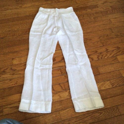 Pantalon blanc semble small