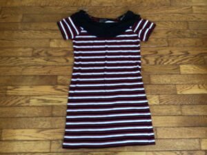 Robe Nass Woman médium mais peut faire small / noire, rouge et blanche