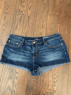 Short jeans courte 16ans