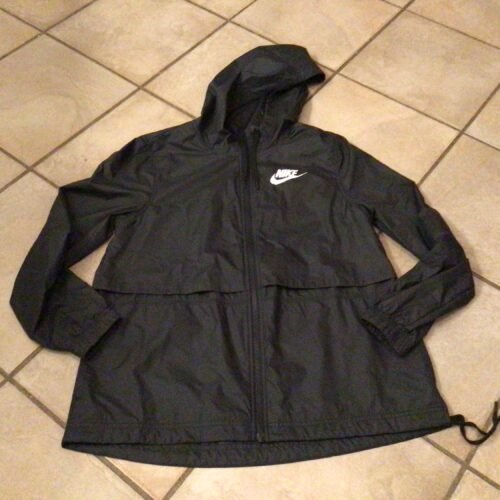 Manteau NIKE léger / noir xSmall mais fait plus small