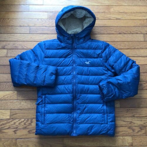 Wowwww! Superbe manteau HOLLISTER tout chaud/ doublé/ xSmall / impeccable!