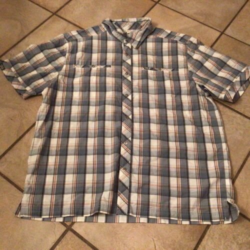 Chemise chlorophylle xxlarge tres belle!