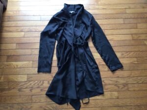 Magnifique robe Misguided petite gr 4 / semble small ❤️❤️❤️