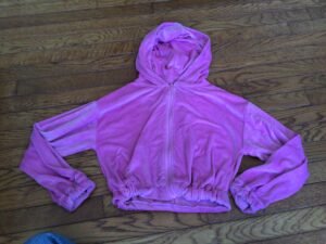 Veste Urban kids 10-12 tres belle et douce!