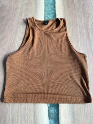 Beau top rouille M