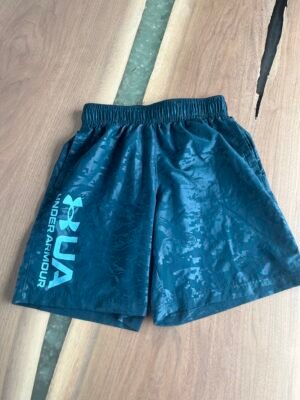 Short / Maillot P
Under Armor