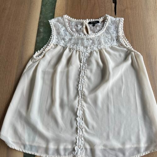 Belle camisole M
Monteau