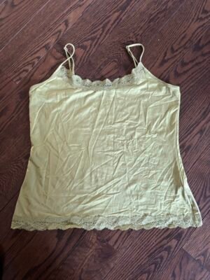 Camisole verte olive Reitmans large