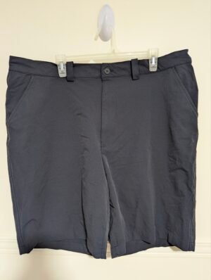 short noir Under Armour gr 40