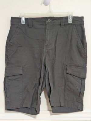 short vert kaki BC clothing co.
