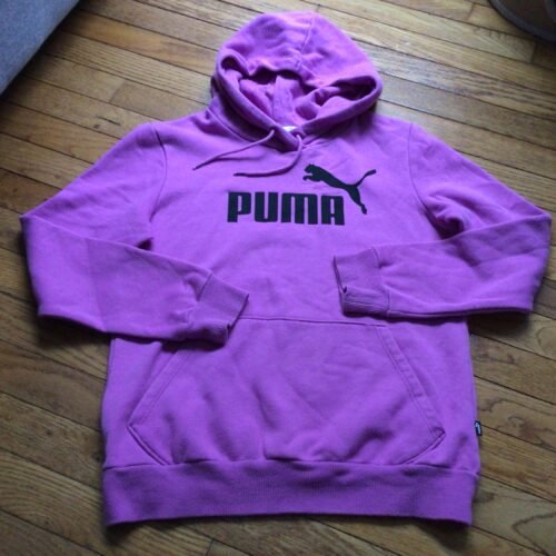 Hoodie Puma small / un mini peu mousseux mais très beau encore!