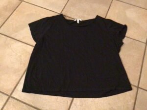 H&m xlarge noir fait court