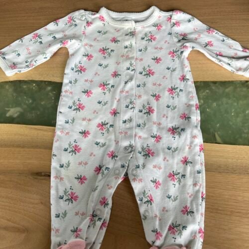 Pyjama fleurs 0-3M
Carter’s
