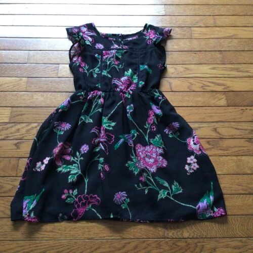 Très belle robe Childrens place 7-8 ans
